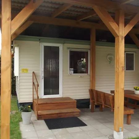 Swierkowy Zakatek Camping *