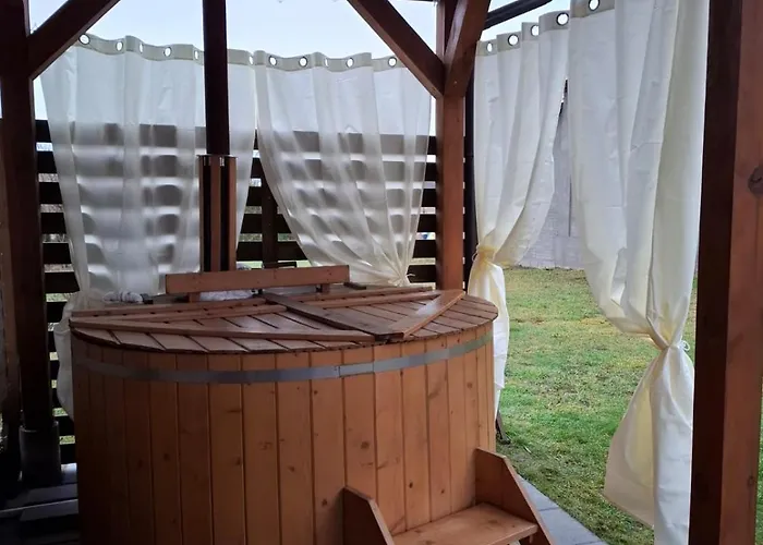 캠프장 Swierkowy Zakatek *